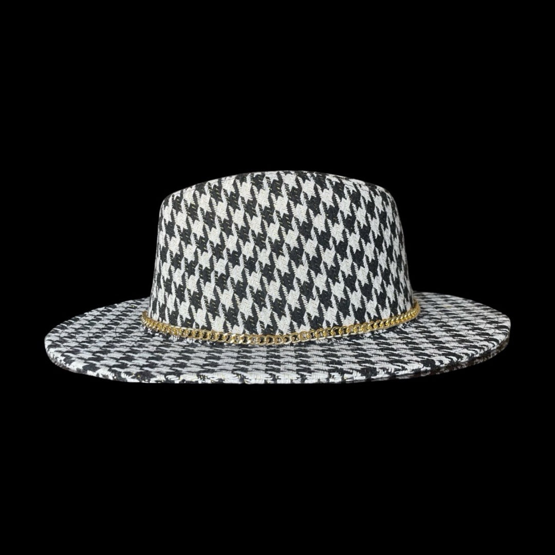 Colored Fedora With Gold Chain