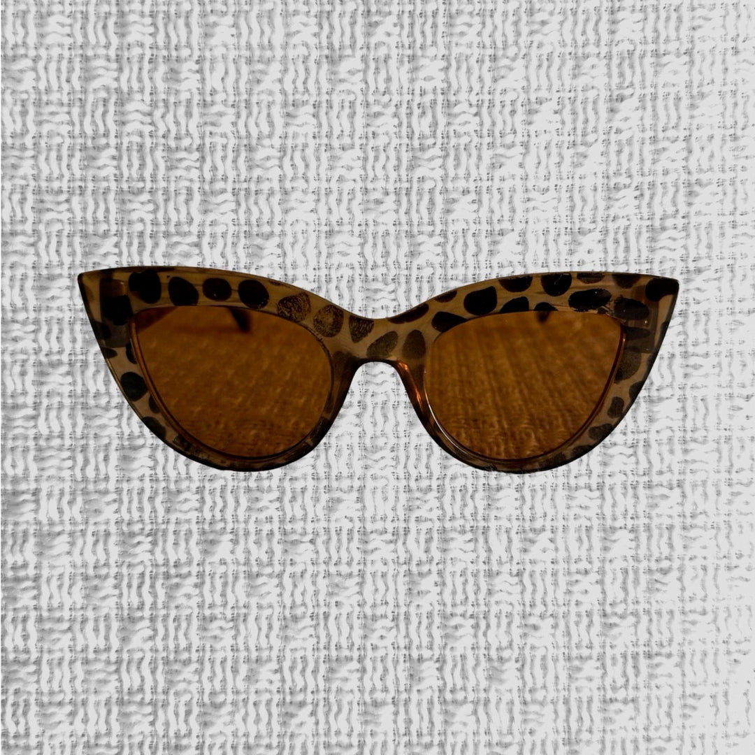 Tortoise Frame with Brown Lens